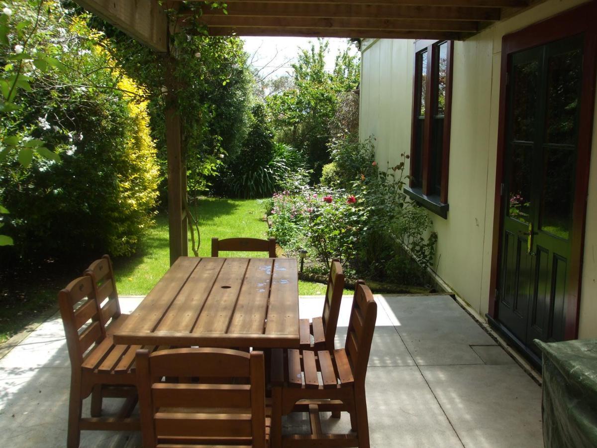 Villa In The Vines Martinborough Bagian luar foto