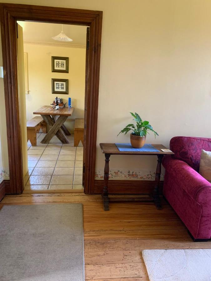 Villa In The Vines Martinborough Bagian luar foto