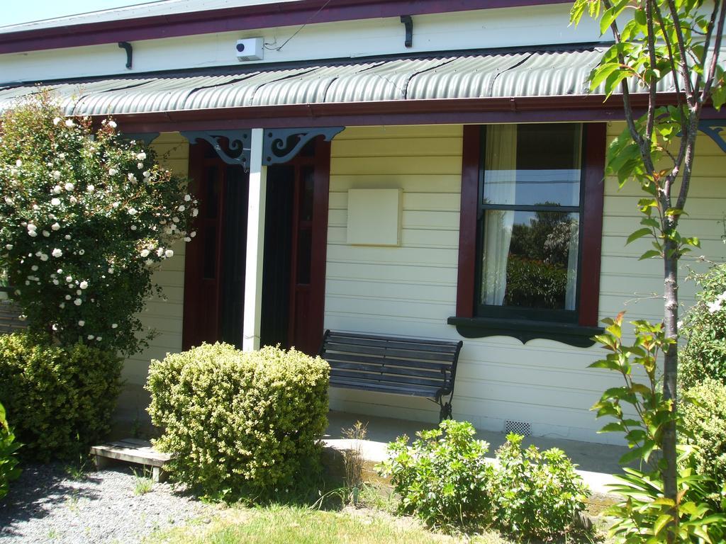 Villa In The Vines Martinborough Bagian luar foto