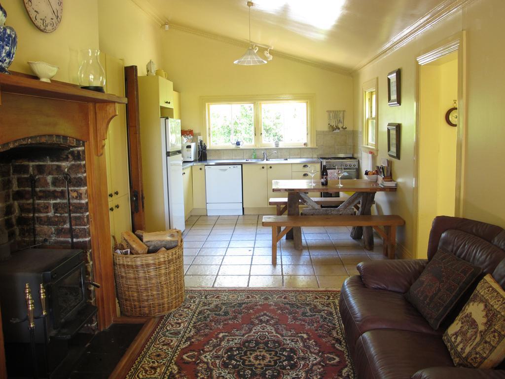 Villa In The Vines Martinborough Bagian luar foto